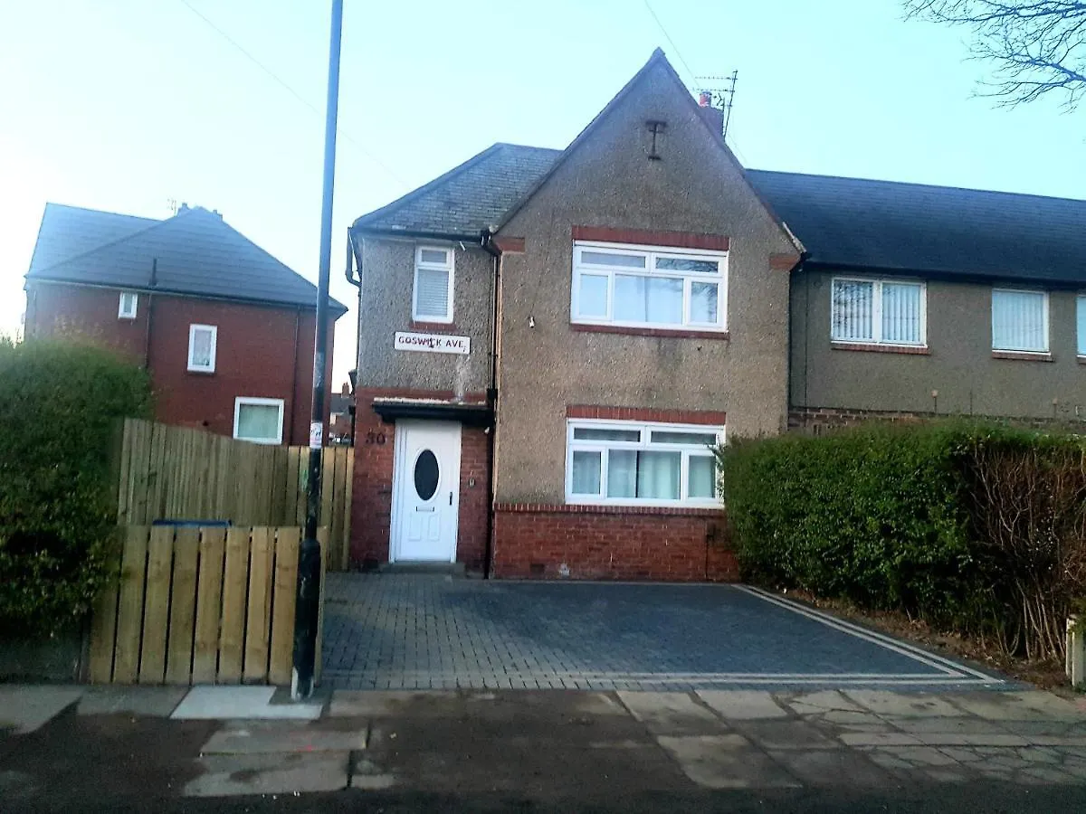 Appartement Goswick House - Entire 4Bed House Serviced Accommodation Newcastle Free Wifi & Free 2 Off Street Parking Spaces Uk