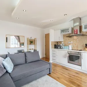  Apartment Luxury Central 23